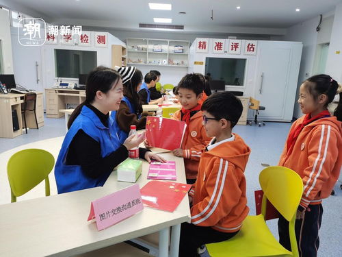 大手拉小手，用童心溫暖童心 寧波小學(xué)生走進(jìn)大學(xué)開展職業(yè)體驗(yàn)活動(dòng)